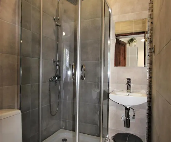 Rambiert Δωμάτια σε οικογενειακή κατοικία